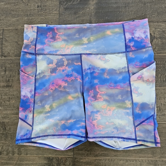 Brand New Fabletics Oasis High-Waisted 6" Short sz 3x - Picture 1 of 5